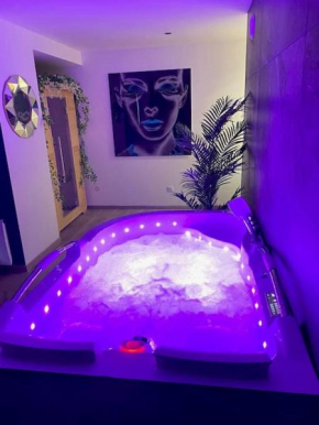 La Suite Saphir – spa privatif